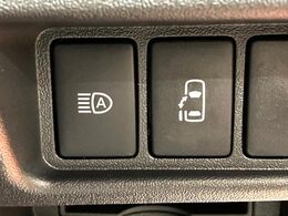 【パワースライドドア】スマートキーや運転席のスイッチでスライドドアの開閉が可能♪電動だから力を入れてドアを開ける必要が無く、小さいお子様でも、重い荷物を持っている時もラクに開け閉めできます♪
