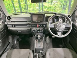 グループ総在庫数約30，000台！！全国の系列店からメーカー・車種問わずご紹介出来るので、あなたにピッタリのお車が見つかるはずです♪まずはお問い合わせ下さい☆