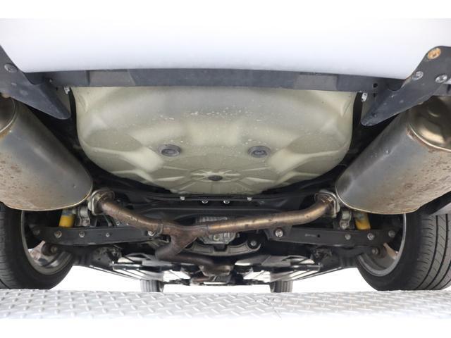 速くて運転が愉しく、人も荷物もしっかり載る。欲張りにオススメのレヴォーグです！