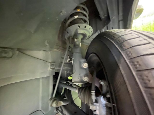 下回りがきれいなうちに、防錆加工の施工がオススメ。降雪地域はもちろん、沿岸部にお住いの方や、趣味でマリン・ウィンタースポーツをされる方にご好評いただいております。