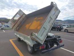 3転ダンプ！3方開！レンタカー歴！3000cc！軽油！ディーゼル！ターボ！6AT！マニュアルモード付き6速オートマ！