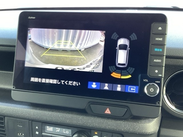 ホンダ純正ナビなので3ビュー切り替えバックカメラにも対応してますよ(^^)/バック運転苦手な方におススメですよ(^^♪