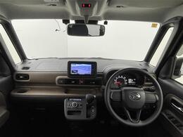 【インパネ全体】全方位で視界が広く、高い目線で運転もしやすいです！