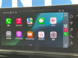 ●Apple　Car　Play：スマホとの有線接続で、ナビ・オーディオ再生などスマホのアプリ機能が画面でも使える便利機能です！