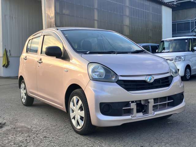 スズキ・ダイハツのサブディーラーとして全国販売優秀の実績！オールメーカーの軽未使用車・中古車はもちろんのこと、コンパクトカー・エコカーなどの普通車も豊富に在庫を取り揃えています！