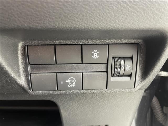 【運転席操作部】快適なドライブを楽しむための機能が装備されています！運転席から触れるので、使いやすいです！除菌プランいれていただくと、さらに清潔で安心していただけます！