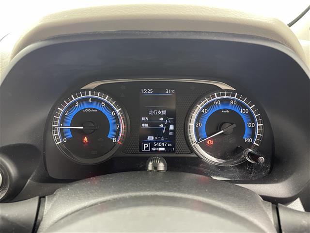 【スピードメーター】メーターがシンプルで見やすく運転しやすいですね！