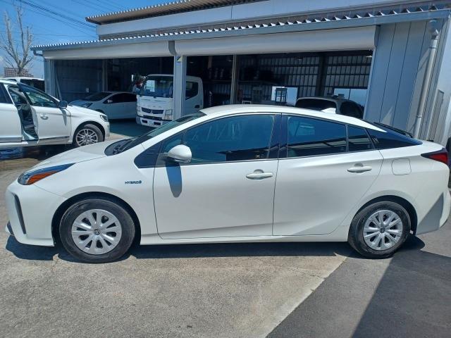ほぼ全車、定期点検記録簿付、車両の「質」は確保されております！ご成約後も、現状引き渡しは行いません！きちんと整備記録簿を発行し、整備詳細もお伝えいたしますので、ご安心ください！