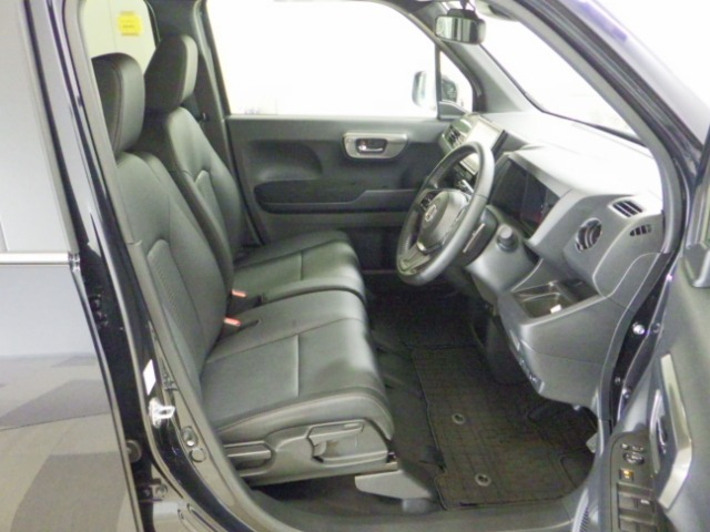 【禁煙表記について】　タバコを含めた車内のニオイに関しては、個人の主観となる為、ご来店時にお客様に確認して頂いておりますので、ご了承下さい。