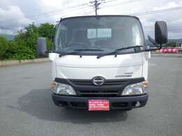 県外のお客様にも安心してお買い求め頂けますよう、エンジン・内装・クレーンなどの機械的な部分まで整備＆点検！自信を持って販売できるお車だけを展示しております。
