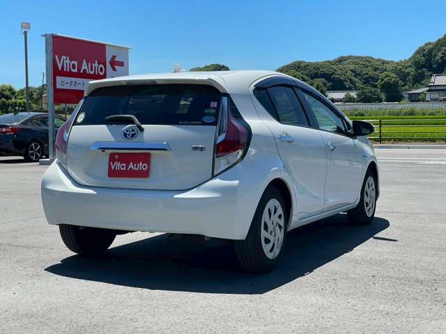 ★画像や動画を見ただけでお車の検討を進める事に抵抗がある方でも気軽に利用できるオンライン商談ならお車の検討はもちろん営業担当や店舗の様子も生中継でご覧いただけますので安心してお車をご検討頂けます。