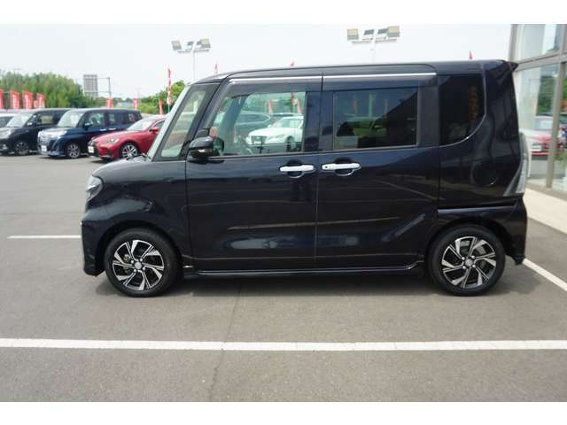 自動車保険も取り扱っています。お見積もりからでもOKです。お気軽にお問い合わせください。