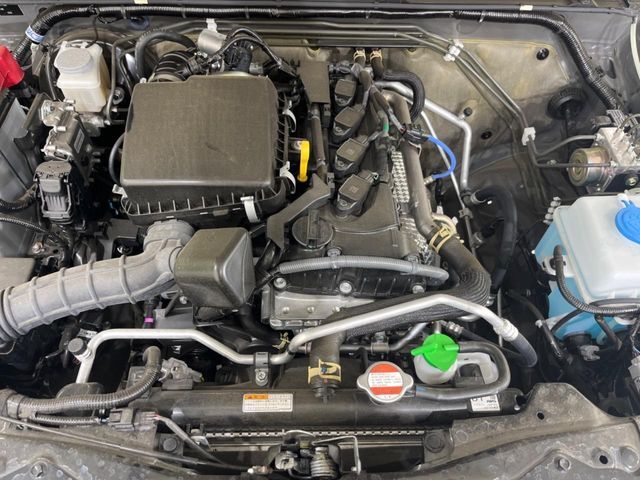 親切・丁寧な専門メカニックスタッフが応対！・車検・点検整備・事故等の修理などアフターサービスも安心。お車のカスタマイズもネクステージのサービススタッフまでご相談ください！