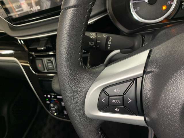 【アフターメンテナンス】当店は近畿運輸局民間車検指定工場を完備。ご購入後のメンテナンス・修理・車検など、アフターフォローも充実しております。