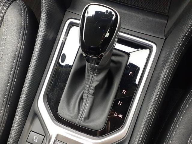 国産車から輸入車まで多様なお客様のニーズのお応えできるように、全国規模で豊富な在庫展開！車のことならWECARSへ！