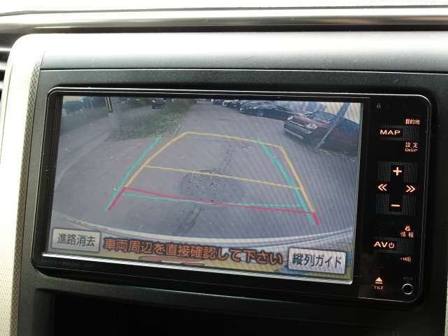 ミニバンには欠かせないバックカメラ付き！！これで駐車も楽ちん♪