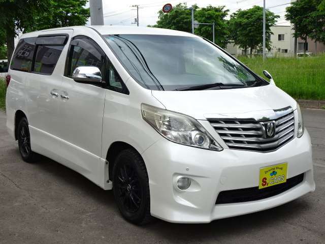オークション会場からサビやガタツキなど無く程度の良いお車を厳選仕入れしております！！