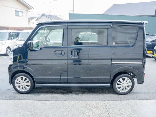 この時期にお買い得な1台を是非♪お客様のお車をプロの見立てでより良い1台をプロデュースします！是非一度お店に遊びに来てください☆