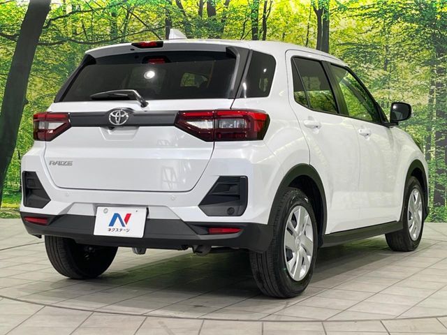 ☆全国のネクステージからお取り寄せが可能※！遠方の店舗に展示してあるクルマが気になる場合も、最寄りの店舗でご覧いただくことが可能です！是非私たちに要望をお聞かせください！※別途費用