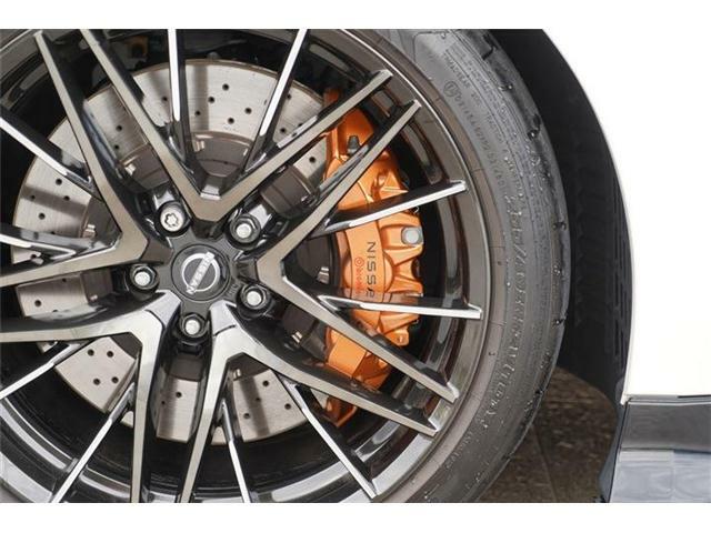 brembo製ブレーキキャリパー・ドリルドブレーキローター装備☆