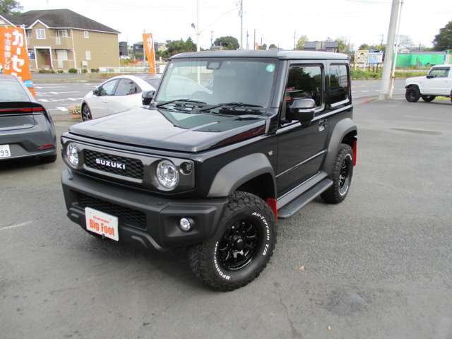 当社では、24ヶ月法定点検と同様のメンテナンスを行い、更に54項目における内外装備品など点検チェックのメンテナンスを行い安心のカーライフを多くのユーザー様に提供しております。