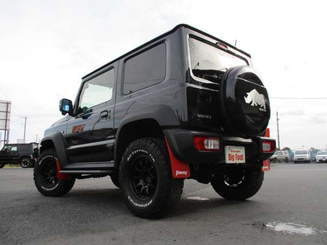 (検対応リフトアップ)(検対応マフラー)社外サイドステップ　マッドガード　ETC　社外7型ワイドナビTV地デジBカメラBluetooth　シートヒーター　純正LEDライト　クルコン　OPフロントグリル　スズキセーフティー