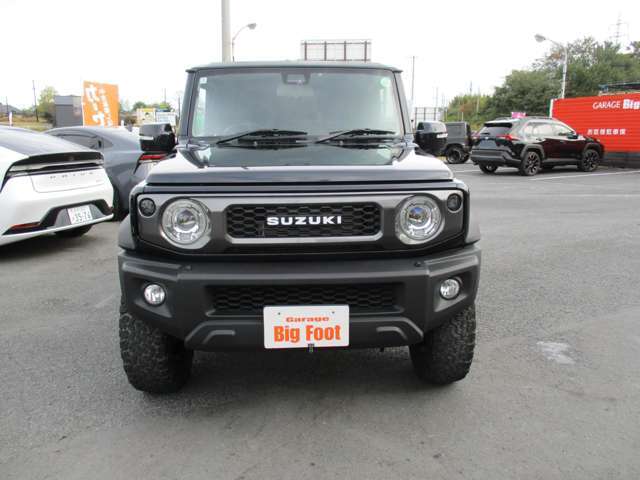 無料保証の他にも走行距離無制限、300項目以上の保証範囲にロードサービスも付帯する365日24時間対応の有償保証も承っております。最長3年まで加入できますので詳しくはスタッフまでお問い合わせください。