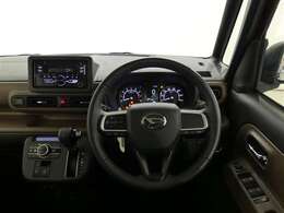 乗る人の気持ちをときめかせる上質な室内空間になっています。