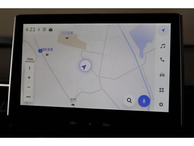 ディスプレイオーディオを装備。スマホとクルマをつなぐことで、これまでのナビに加えて、いろんなサービスが楽しめます。