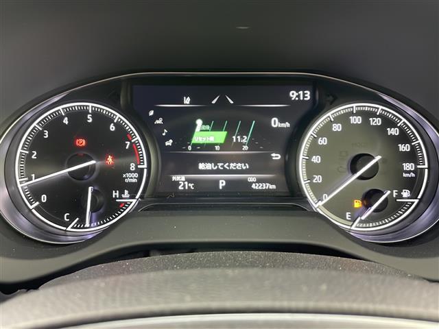 【スピードメーター】メーターがシンプルで見やすく運転しやすいですね！