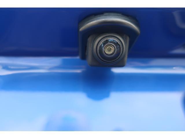 狭い駐車場での車庫入れもラクラク♪安心のバックカメラ付！初心者の方でも安心です♪