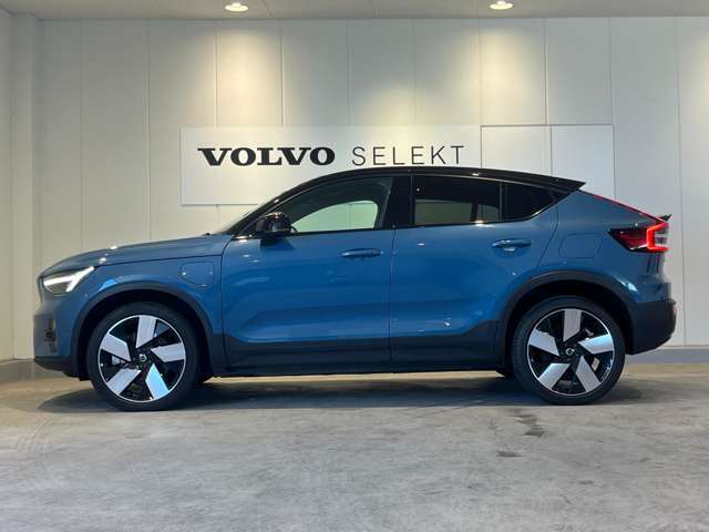 「VOLVO　SELEKT　APPROVED　CAR」は、新車登録より6年未満および走行距離60，000km以内の車両の中からチェックのもと内外装機関において一定の基準をクリアしたボルボ認定中古車です