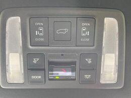 【両側パワースライドドア】スマートキーや運転席のスイッチで後席両側スライドドアの開閉が可能♪電動だから力を入れてドアを開ける必要が無く、小さなお子様でも簡単に開け閉めでき快適です♪