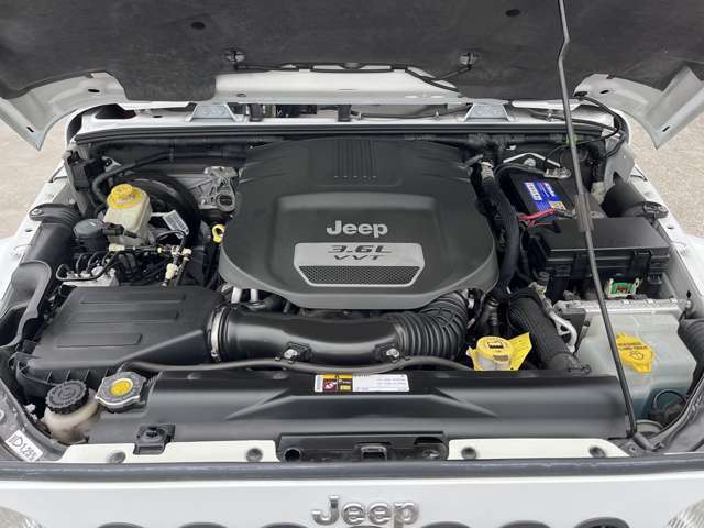 【◆お車のご提案力！◆】中古車業界20年のスタッフ。SS業務一筋のスタッフ。整備士あがりのスタッフなど経験豊富なスタッフがお客様にピッタリの1台をご提案！