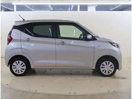 「メーカー直営三菱自動車ディーラー」です。 1都8県に拡がるネットワークで、お客様の安心で楽しいカーライフのお手伝いをさせていただいております。