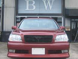 お車は年式なり以上に綺麗で程度が良いと思います。少々古いですが、普段使いに使える旧式車です。