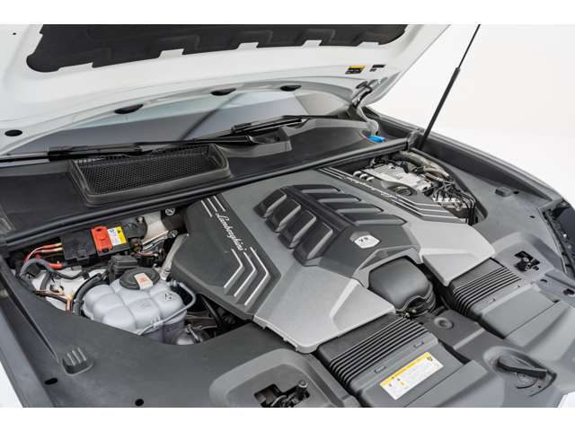 ●新車や中古車の販売だけでなく、車検や整備、さらに、大切に乗られてきたお車も、納得の価格で買取させていただきます。