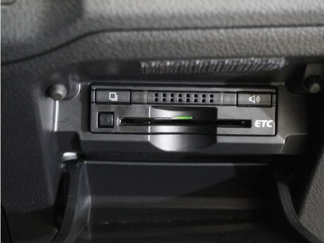 【ETC車載器】高速道路のご利用時にとても便利なETC車載器。セットアップ(費用別途)後にお渡ししとなります。