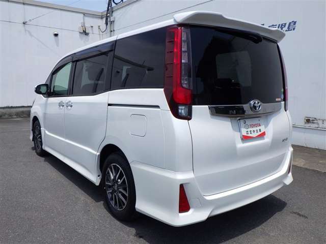 トヨタ認定中古車保証付！（1年間、距離無制限　HV車はHV保証付）　別途延長保証もご用意しております♪　ぜひ現車を確認にご来店ください