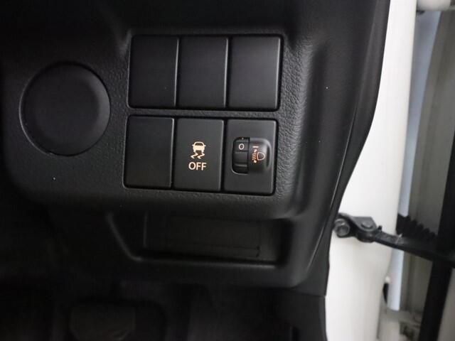 中古車なので、どなたでも走行距離は気になります。当社は走行管理システムという全国単位の共有システムにて全車両を走行距離の不正をチェック済！メーター不正の車輌は販売いたしません！！