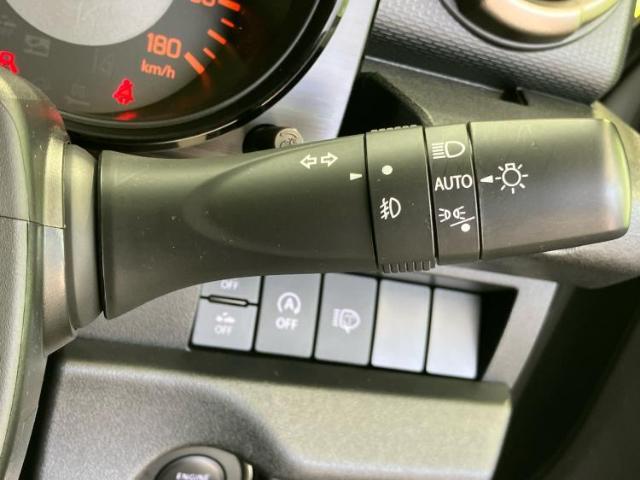 国産車から輸入車まで多様なお客様のニーズのお応えできるように、全国規模で豊富な在庫展開！車のことならWECARSへ！