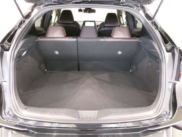 広々トランク！荷物もたっぷり！