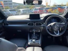 【インパネ全体】『インパネ全体』の画像になります。写真の内容に関してご不明点、ご質問等がございましたらお気軽にガリバー店舗までお問い合わせください。