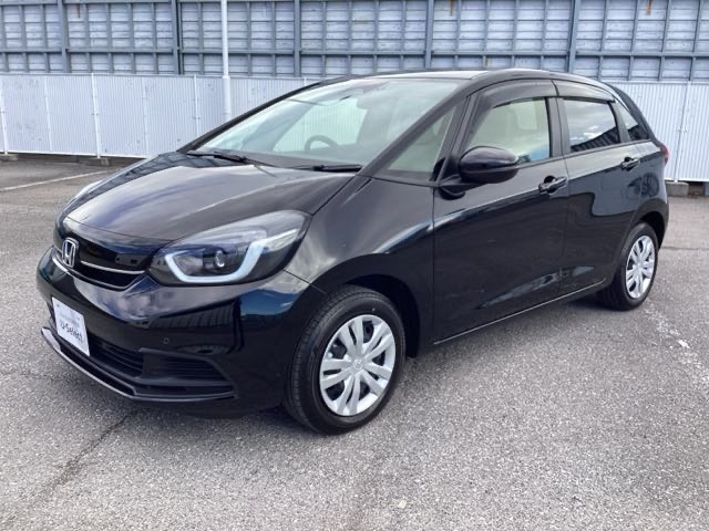 Honda認定中古車ディーラーだからこそ「安心 安全 信頼 満足」のサービスを提供いたします。保証制度やメンテンスパックはもちろん、安心のための自動車保険にJAFなども取り扱っております。