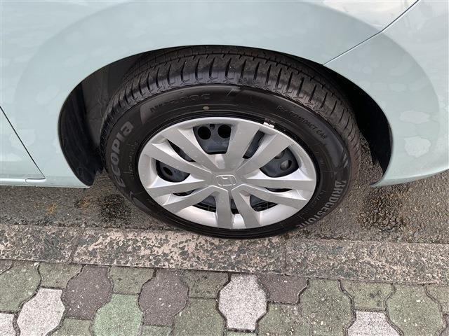 タイヤサイズがちょうどいいシンプルでカッコいいホイールです。