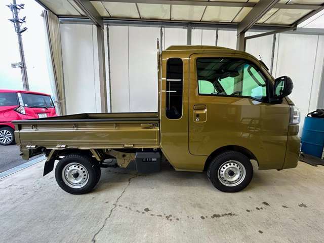 今のお車、即日査定・即日価格提示できます！中古車相場の動きも日々チェックしていますので、今が一番高く売れるタイミングを見逃しません。買取のみ・見積もりのみでも当然OKです！お気軽にご相談ください。