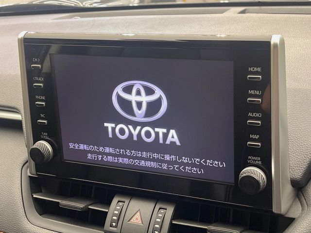 【8インチ　ディスプレイオーディオ】大画面のディスプレイはAppleCarPlayやAndroidAutoが利用可能。大きな画面でスマホナビアプリ等が利用いただけます♪
