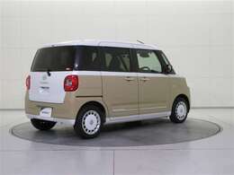 全国トヨタディーラーの中でも数少ない、トヨタ認定検査員が1台ずつ内外装をチェック。