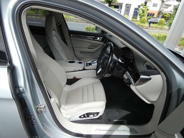 AVIXIMPORTグループに無いお車も御提案可能で御座います！バックオーダーシステムをご利用しお客様に最適なお車をご提案させて頂いております！無料通話【0120-29-7713】