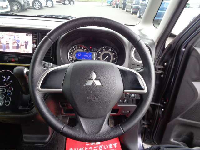 県外への販売にも力を入れております。特に陸送は提携業者様の（株）ゼロを利用し全国何処へでもお運び致します。お住まいの地域（管轄）の陸運支局内でのご納車なら通常料金より割引致します。ご自宅配送も承ります